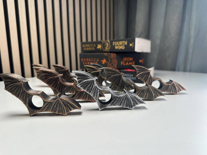 Dragon Thumb Page Holder
