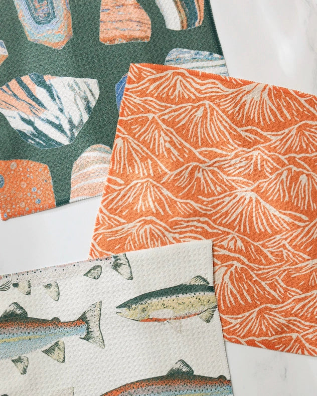 Geometry Dishcloth: Happy Camper