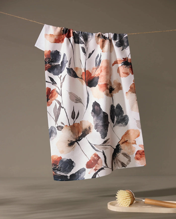 Geometry Kitchen Tea Towel: Moody Poppy