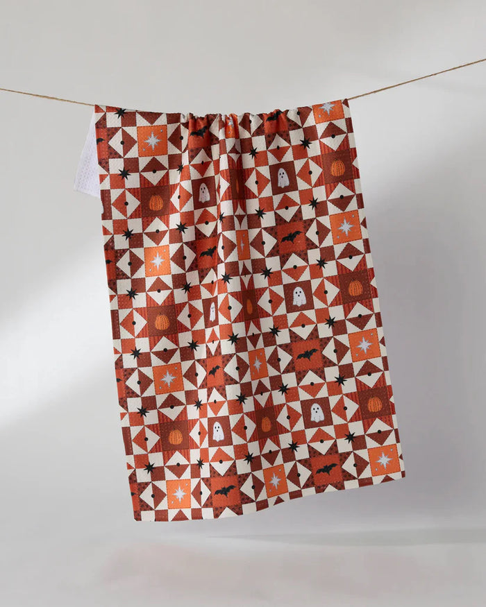 Geometry Kitchen Tea Towel: Quilt Work