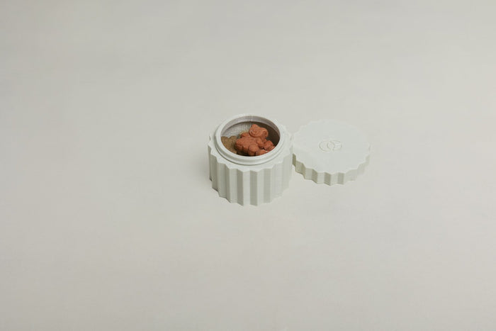OMNIAGIOIA Personalised Pet Treat Holder-Treat Holder-OMNIAGIOIA- Silver Circle Pets